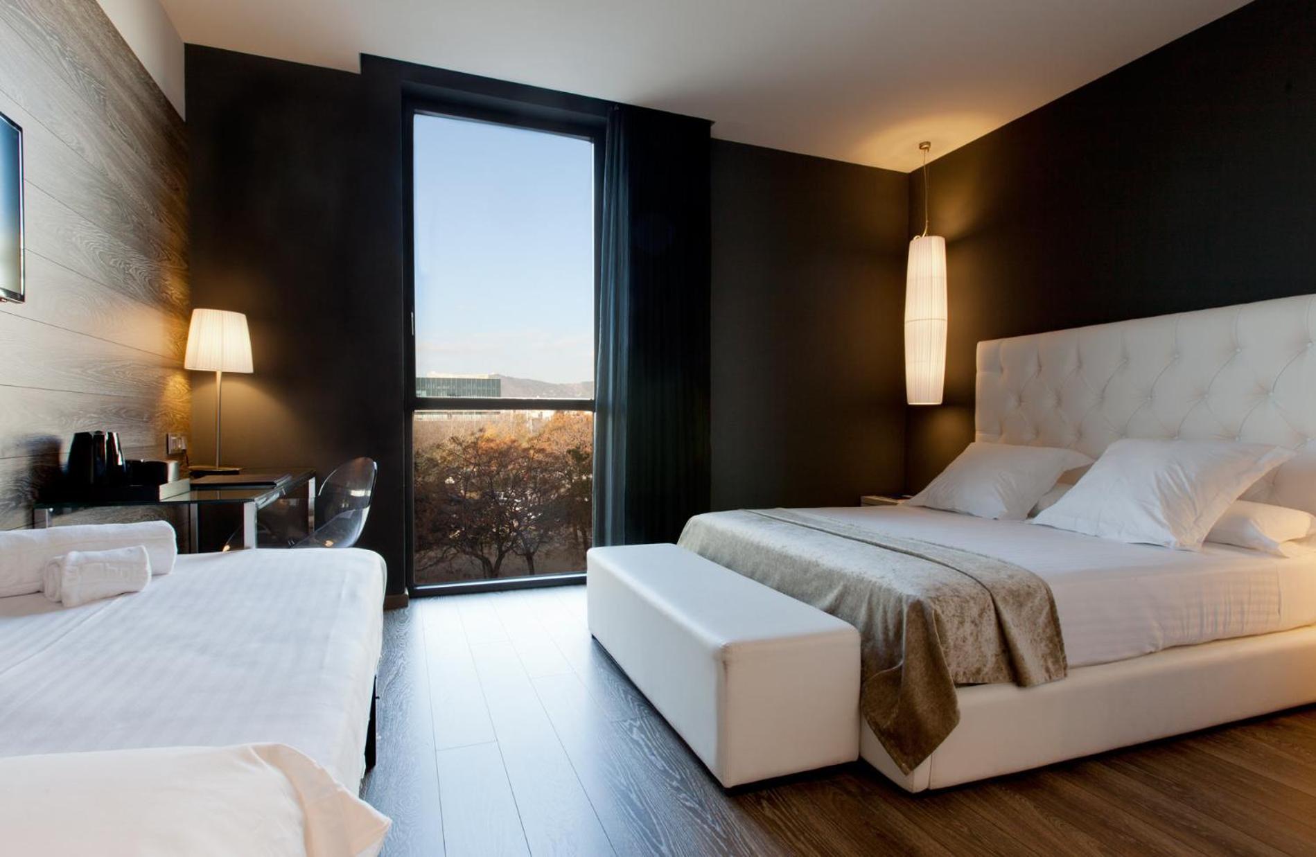 Hotel SB Plaza Europa L'Hospitalet de Llobregat Esterno foto