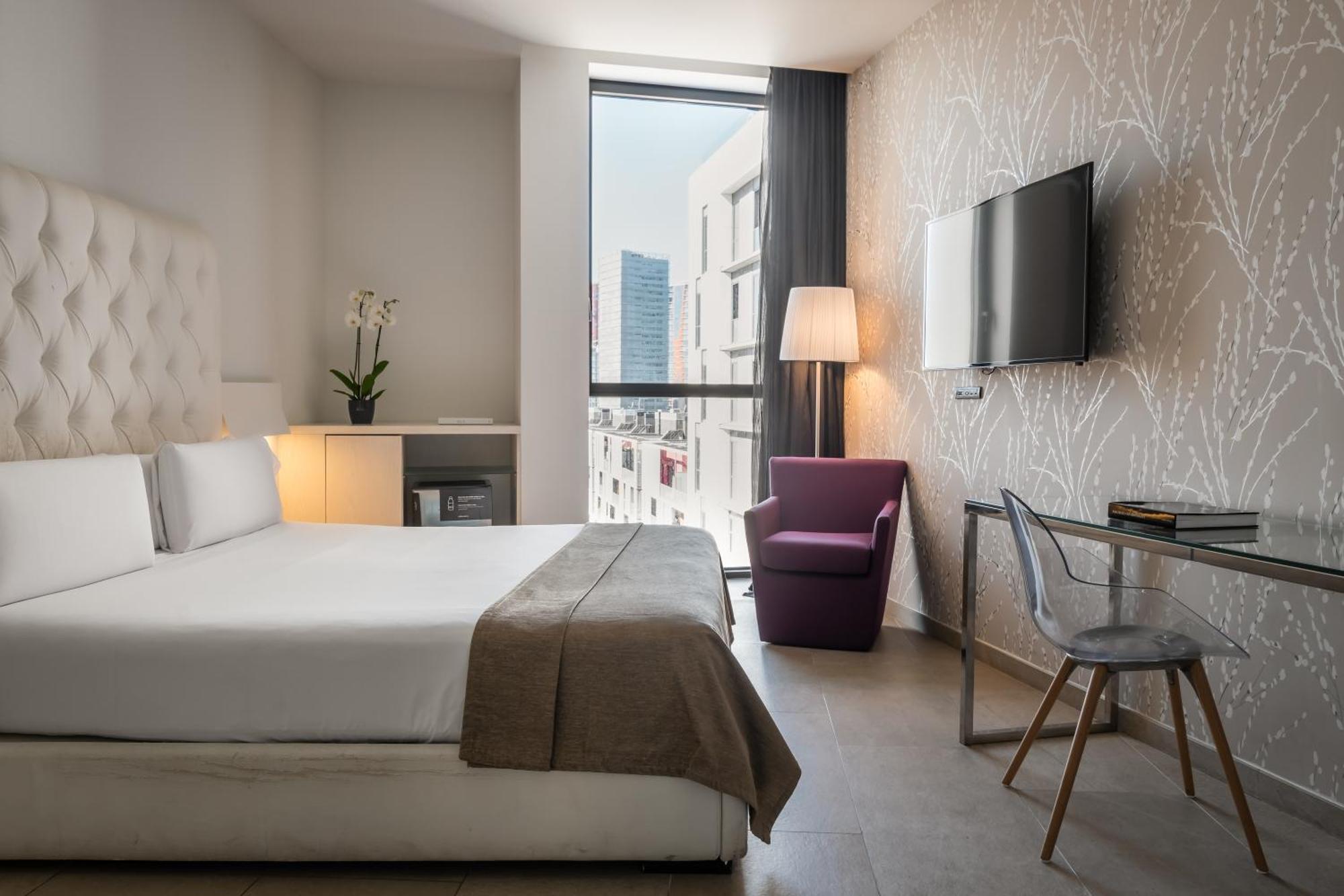 Hotel SB Plaza Europa L'Hospitalet de Llobregat Esterno foto
