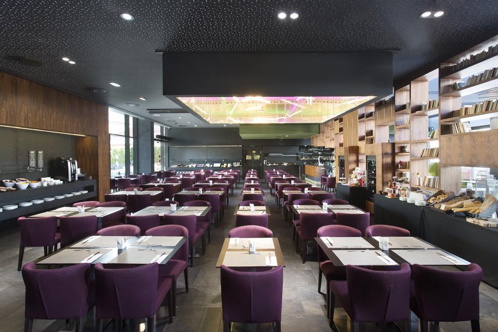 Hotel SB Plaza Europa L'Hospitalet de Llobregat Esterno foto